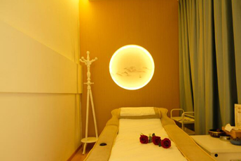 武汉洪山日式指压的寂静美学：在按压中听见雪落的声音